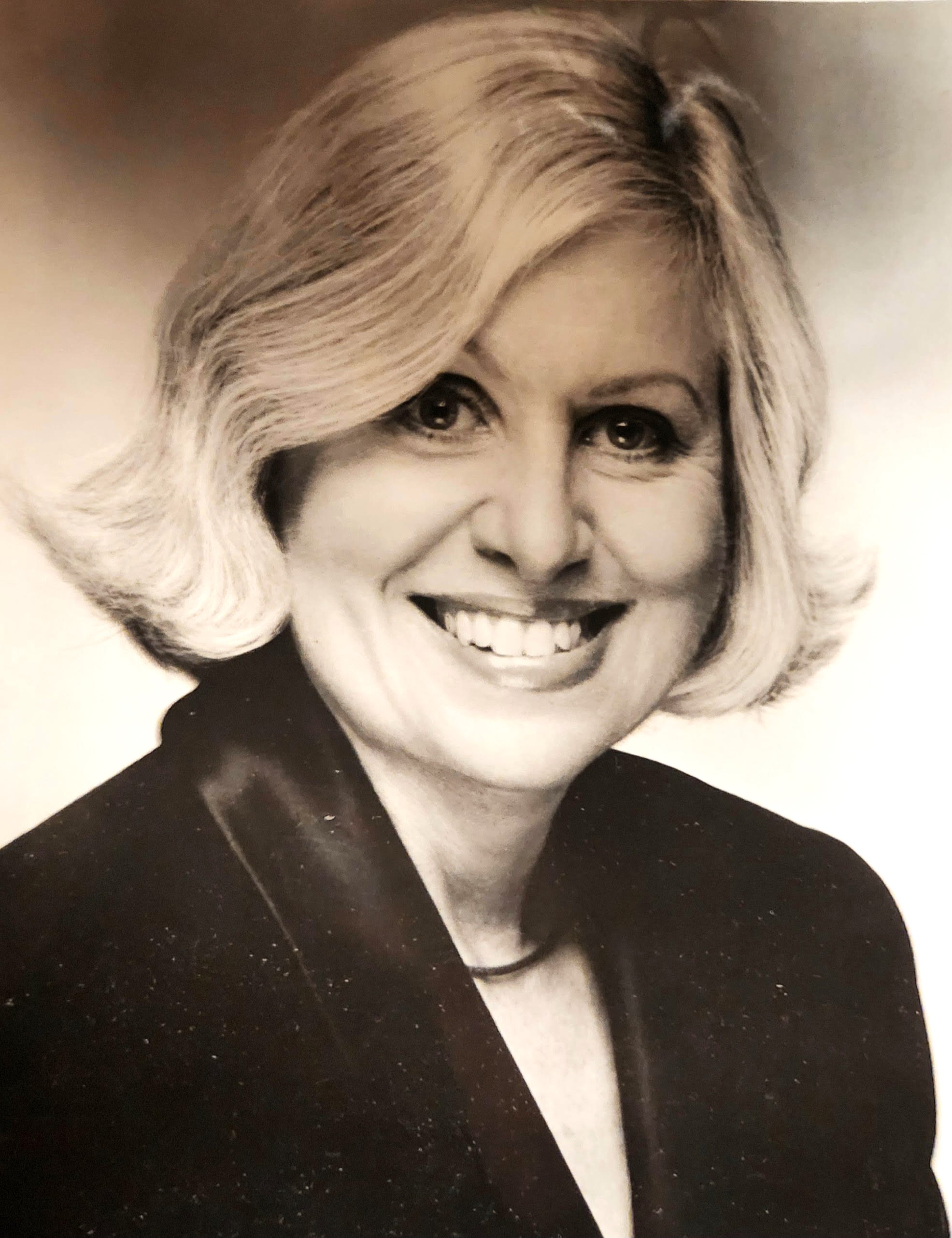 Photograph of Nina Deutsch