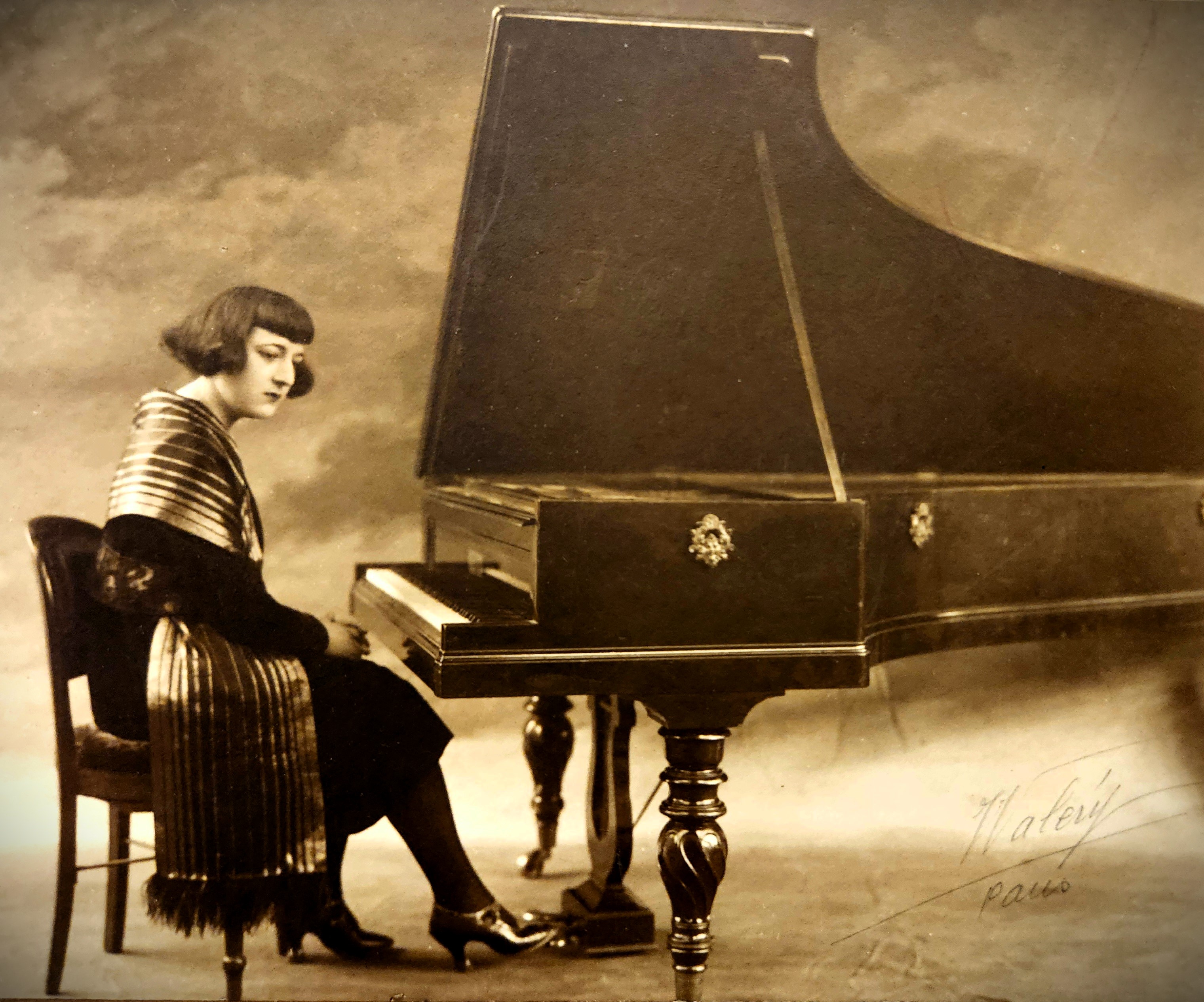 Photograph of Alice Frisca. 