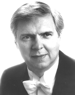 Photograph of Lee Luvisi