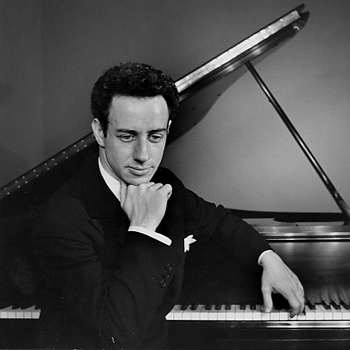 Photograph of William Masselos