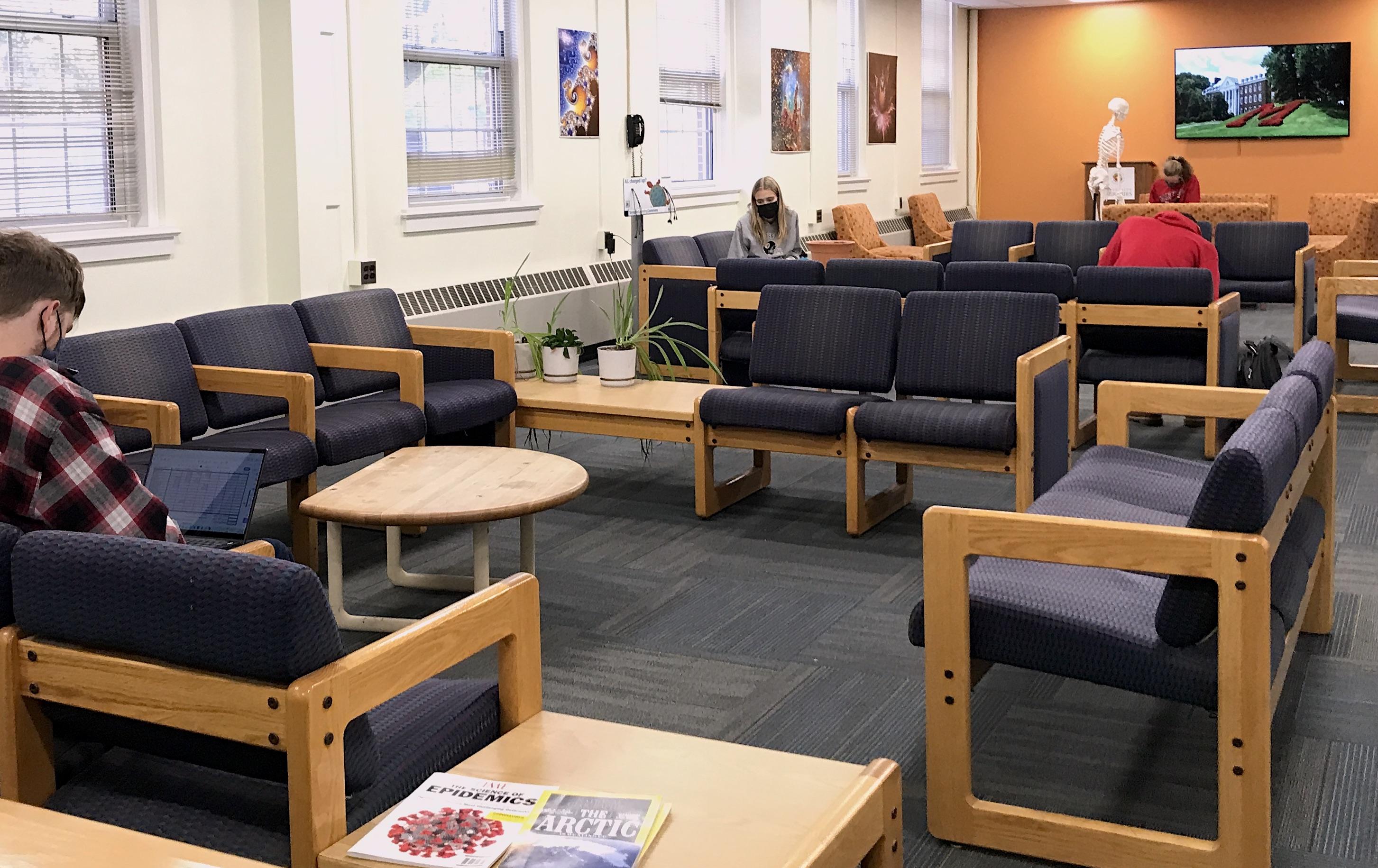 STEM library lounge study area