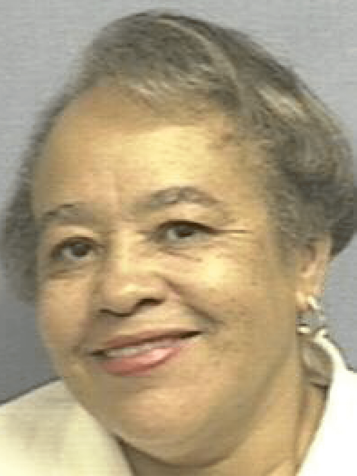 Irma Dillon Headshot