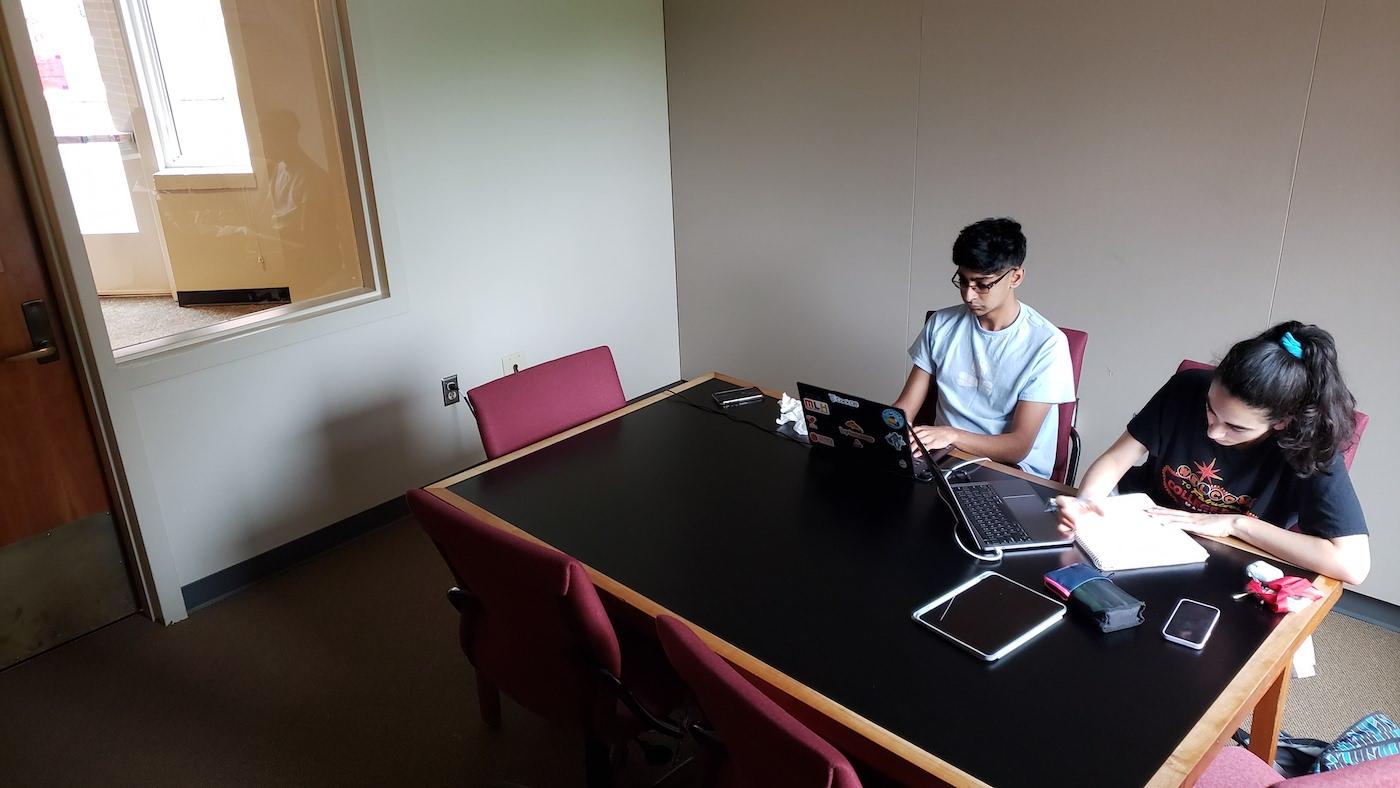 Group Study Room in MSPAL with students