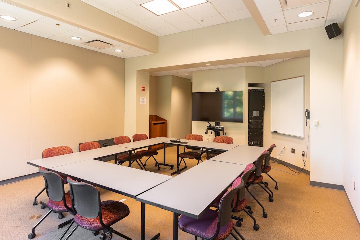 Seminar Room in MSPAL with tables and TV/computer